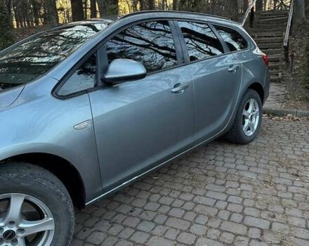Опель Астра 2011 в Дрогобыче на Automoto.ua Серый Опель Астра, объемом двигателя 1.69 л и пробегом 261 тыс. км за 6550 $, фото 6 на Automoto.ua