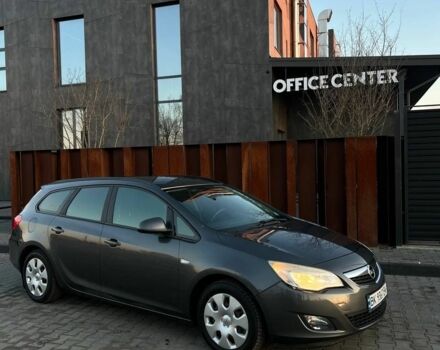 Серый Опель Астра, объемом двигателя 1.3 л и пробегом 291 тыс. км за 5600 $, фото 1 на Automoto.ua
