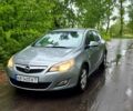 Серый Опель Астра, объемом двигателя 2 л и пробегом 300 тыс. км за 5900 $, фото 2 на Automoto.ua