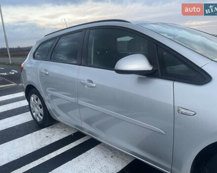 Серый Опель Астра, объемом двигателя 1.3 л и пробегом 255 тыс. км за 5700 $, фото 3 на Automoto.ua