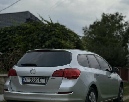 Серый Опель Астра, объемом двигателя 1.7 л и пробегом 261 тыс. км за 6900 $, фото 6 на Automoto.ua