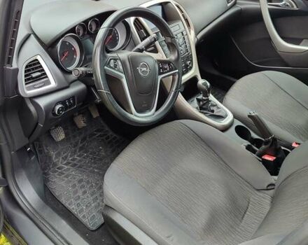 Сірий Опель Астра, об'ємом двигуна 1.7 л та пробігом 240 тис. км за 5700 $, фото 6 на Automoto.ua