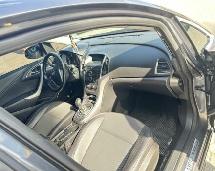 Опель Астра 2011 в Черновцах на Automoto.ua Серый Опель Астра, объемом двигателя 1.7 л и пробегом 278 тыс. км за 8300 $, фото 5 на Automoto.ua