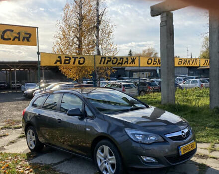 Опель Астра 2011 у Луцьку на Automoto.ua Сірий Опель Астра, об'ємом двигуна 1.4 л та пробігом 125 тис. км за 6700 $, фото 2 на Automoto.ua
