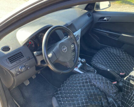 Опель Астра 2011 в Косове на Automoto.ua Серый Опель Астра, объемом двигателя 1.7 л и пробегом 290 тыс. км за 4300 $, фото 13 на Automoto.ua