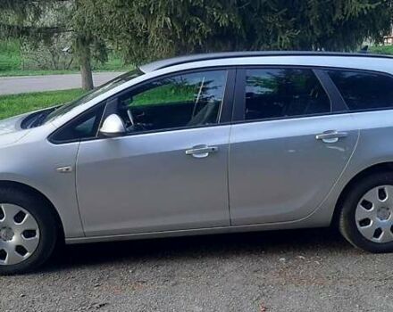 Серый Опель Астра, объемом двигателя 1.7 л и пробегом 248 тыс. км за 6950 $, фото 5 на Automoto.ua