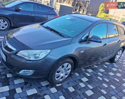 Серый Опель Астра, объемом двигателя 1.6 л и пробегом 176 тыс. км за 7200 $, фото 1 на Automoto.ua