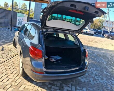 Серый Опель Астра, объемом двигателя 1.6 л и пробегом 176 тыс. км за 7200 $, фото 11 на Automoto.ua