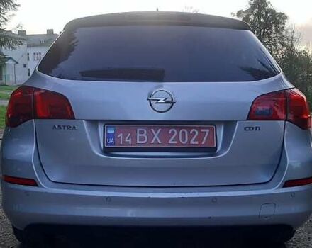 Серый Опель Астра, объемом двигателя 1.7 л и пробегом 248 тыс. км за 6950 $, фото 11 на Automoto.ua