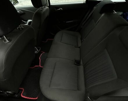 Сірий Опель Астра, об'ємом двигуна 1.7 л та пробігом 261 тис. км за 6300 $, фото 12 на Automoto.ua