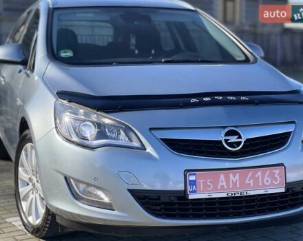 Серый Опель Астра, объемом двигателя 1.7 л и пробегом 259 тыс. км за 7700 $, фото 13 на Automoto.ua