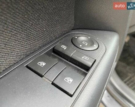 Серый Опель Астра, объемом двигателя 1.6 л и пробегом 192 тыс. км за 6290 $, фото 9 на Automoto.ua