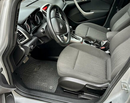 Серый Опель Астра, объемом двигателя 1.6 л и пробегом 148 тыс. км за 7800 $, фото 17 на Automoto.ua