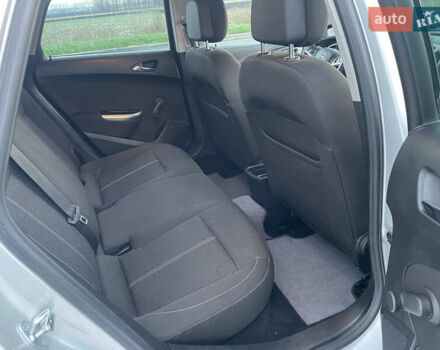 Серый Опель Астра, объемом двигателя 1.3 л и пробегом 255 тыс. км за 5700 $, фото 9 на Automoto.ua