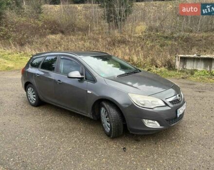 Серый Опель Астра, объемом двигателя 1.69 л и пробегом 240 тыс. км за 6200 $, фото 4 на Automoto.ua