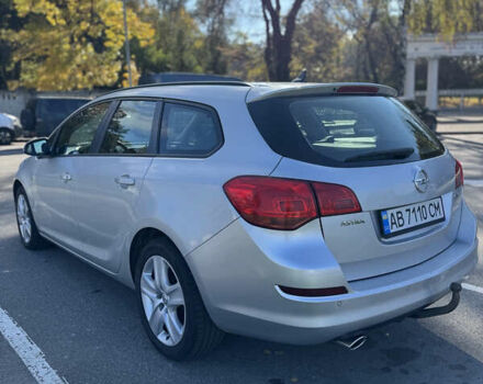 Серый Опель Астра, объемом двигателя 2 л и пробегом 136 тыс. км за 7900 $, фото 5 на Automoto.ua