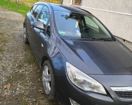 Серый Опель Астра, объемом двигателя 1.7 л и пробегом 320 тыс. км за 6700 $, фото 1 на Automoto.ua