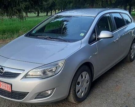 Серый Опель Астра, объемом двигателя 1.7 л и пробегом 248 тыс. км за 6950 $, фото 4 на Automoto.ua