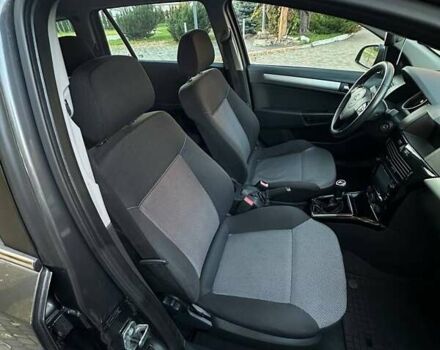 Опель Астра 2011 в Луцке на Automoto.ua Серый Опель Астра, объемом двигателя 1.6 л и пробегом 172 тыс. км за 5900 $, фото 27 на Automoto.ua