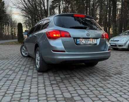 Опель Астра 2011 в Дрогобыче на Automoto.ua Серый Опель Астра, объемом двигателя 1.69 л и пробегом 261 тыс. км за 6550 $, фото 4 на Automoto.ua
