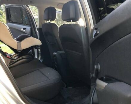 Серый Опель Астра, объемом двигателя 1.7 л и пробегом 253 тыс. км за 6900 $, фото 6 на Automoto.ua