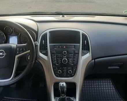 Серый Опель Астра, объемом двигателя 1.7 л и пробегом 248 тыс. км за 6950 $, фото 25 на Automoto.ua