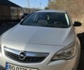 Серый Опель Астра, объемом двигателя 1.7 л и пробегом 280 тыс. км за 4500 $, фото 1 на Automoto.ua