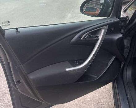 Серый Опель Астра, объемом двигателя 1.6 л и пробегом 225 тыс. км за 6800 $, фото 5 на Automoto.ua