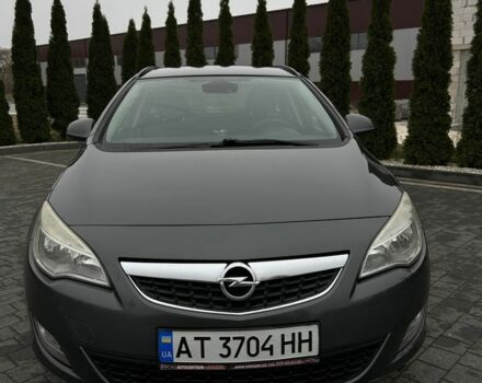 Сірий Опель Астра, об'ємом двигуна 1.7 л та пробігом 261 тис. км за 6300 $, фото 9 на Automoto.ua