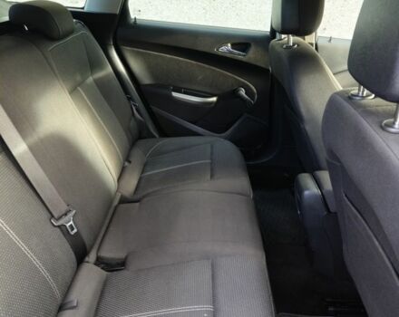 Серый Опель Астра, объемом двигателя 1.7 л и пробегом 320 тыс. км за 6700 $, фото 7 на Automoto.ua