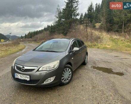 Серый Опель Астра, объемом двигателя 1.69 л и пробегом 240 тыс. км за 6200 $, фото 16 на Automoto.ua