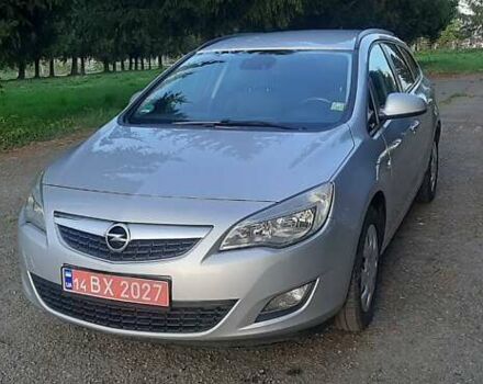 Серый Опель Астра, объемом двигателя 1.7 л и пробегом 248 тыс. км за 6950 $, фото 1 на Automoto.ua