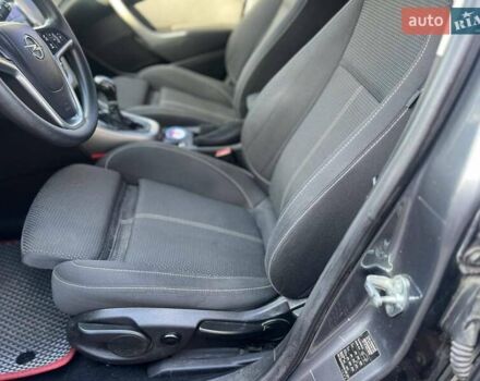 Серый Опель Астра, объемом двигателя 1.2 л и пробегом 294 тыс. км за 5900 $, фото 2 на Automoto.ua