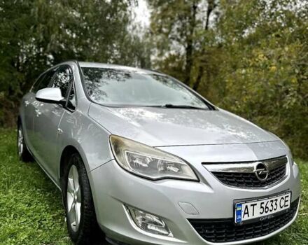 Серый Опель Астра, объемом двигателя 1.3 л и пробегом 370 тыс. км за 5900 $, фото 6 на Automoto.ua