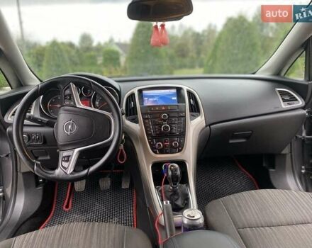 Серый Опель Астра, объемом двигателя 2 л и пробегом 320 тыс. км за 7150 $, фото 6 на Automoto.ua