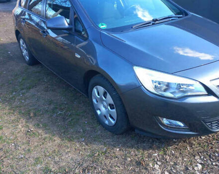 Серый Опель Астра, объемом двигателя 1.6 л и пробегом 140 тыс. км за 8400 $, фото 8 на Automoto.ua