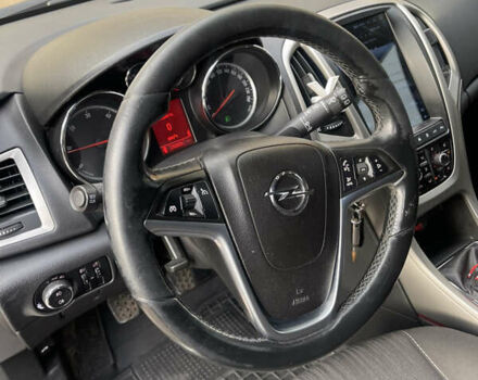 Серый Опель Астра, объемом двигателя 2.2 л и пробегом 300 тыс. км за 7300 $, фото 9 на Automoto.ua