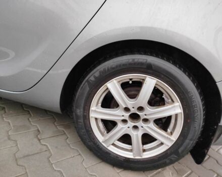 Серый Опель Астра, объемом двигателя 1.2 л и пробегом 254 тыс. км за 5000 $, фото 9 на Automoto.ua