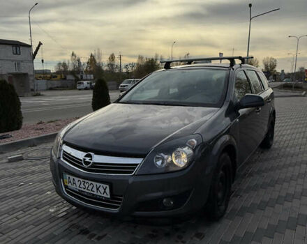 Серый Опель Астра, объемом двигателя 1.6 л и пробегом 250 тыс. км за 6400 $, фото 1 на Automoto.ua