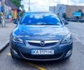 Серый Опель Астра, объемом двигателя 2 л и пробегом 250 тыс. км за 8800 $, фото 1 на Automoto.ua