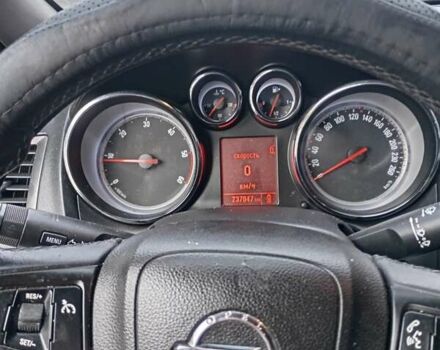 Серый Опель Астра, объемом двигателя 1.7 л и пробегом 236 тыс. км за 7200 $, фото 5 на Automoto.ua