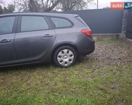 Серый Опель Астра, объемом двигателя 1.69 л и пробегом 317 тыс. км за 5900 $, фото 3 на Automoto.ua