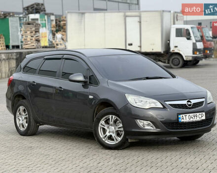 Серый Опель Астра, объемом двигателя 1.69 л и пробегом 412 тыс. км за 6500 $, фото 2 на Automoto.ua