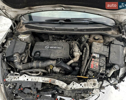 Серый Опель Астра, объемом двигателя 1.69 л и пробегом 249 тыс. км за 3350 $, фото 22 на Automoto.ua