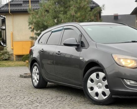 Серый Опель Астра, объемом двигателя 1.2 л и пробегом 264 тыс. км за 4750 $, фото 2 на Automoto.ua