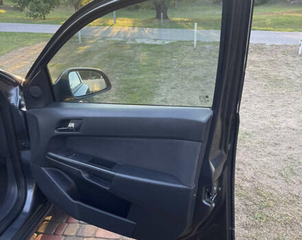 Серый Опель Астра, объемом двигателя 1.6 л и пробегом 164 тыс. км за 6500 $, фото 7 на Automoto.ua