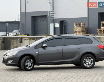 Серый Опель Астра, объемом двигателя 1.69 л и пробегом 412 тыс. км за 6500 $, фото 9 на Automoto.ua