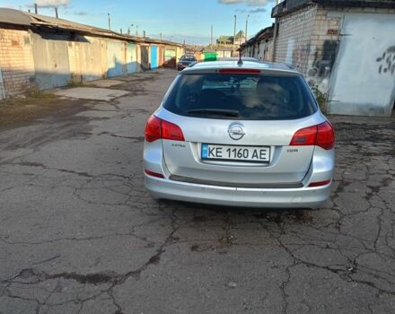 Серый Опель Астра, объемом двигателя 1.7 л и пробегом 200 тыс. км за 2000 $, фото 3 на Automoto.ua