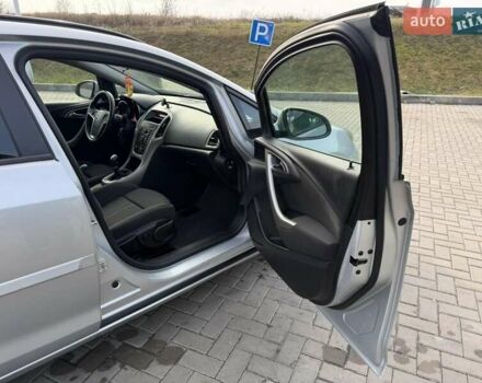 Сірий Опель Астра, об'ємом двигуна 1.3 л та пробігом 256 тис. км за 5600 $, фото 14 на Automoto.ua