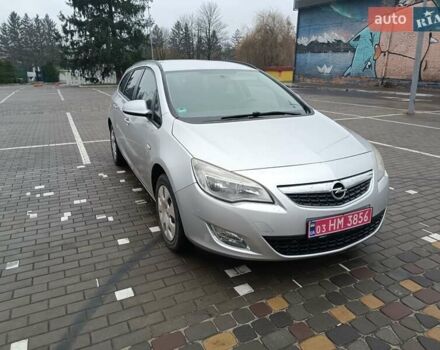 Серый Опель Астра, объемом двигателя 1.6 л и пробегом 264 тыс. км за 6200 $, фото 4 на Automoto.ua